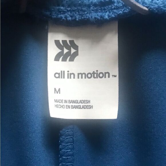 NWT … ALL IN MOTION “Size: M” Mesh Shorts - Picture 3 of 5